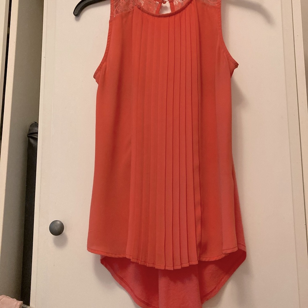 Salmon Pleated Lace Sleeveless Blouse